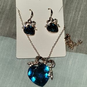 Brand New without tags Beautiful blue heart earrings and necklace set.